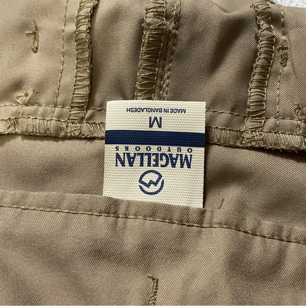 Magellan Outdoors Falcon Lake Shorts Khaki - Picture 4 of 4